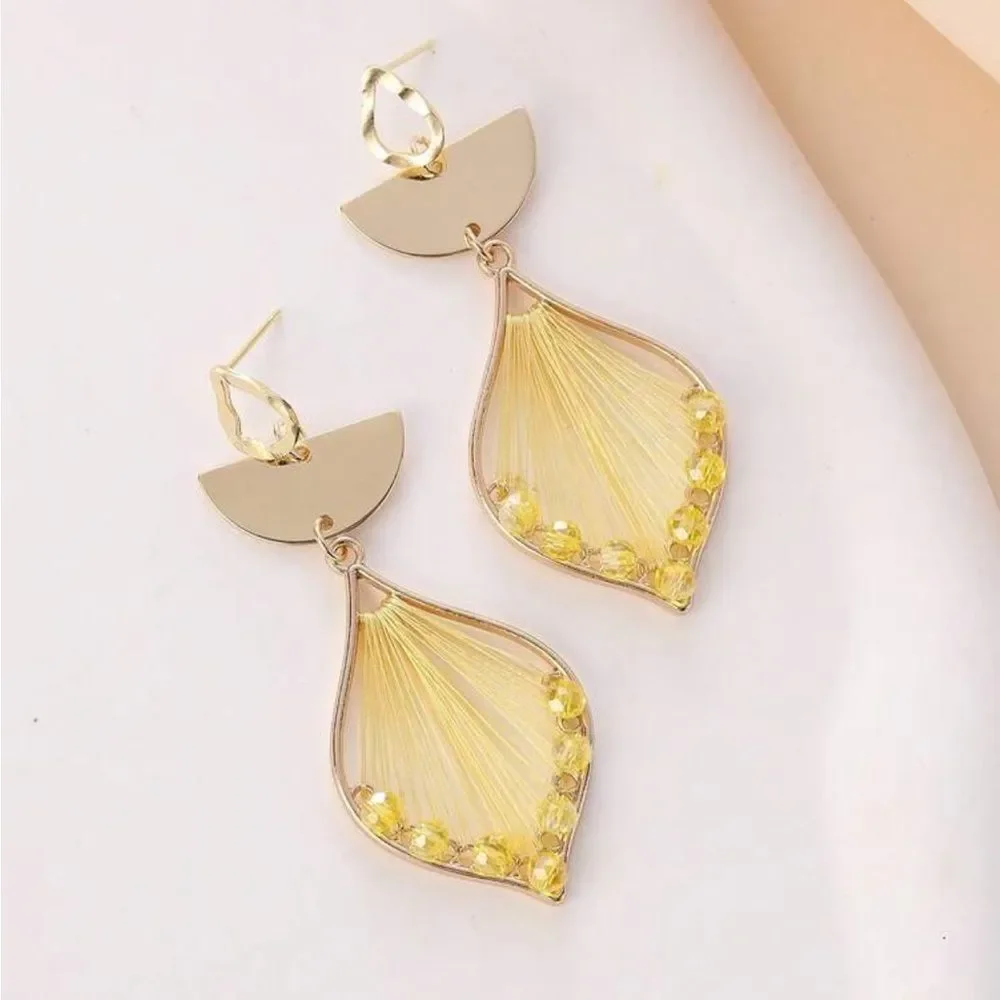 Chic Yellow Teardrop Earrings R47